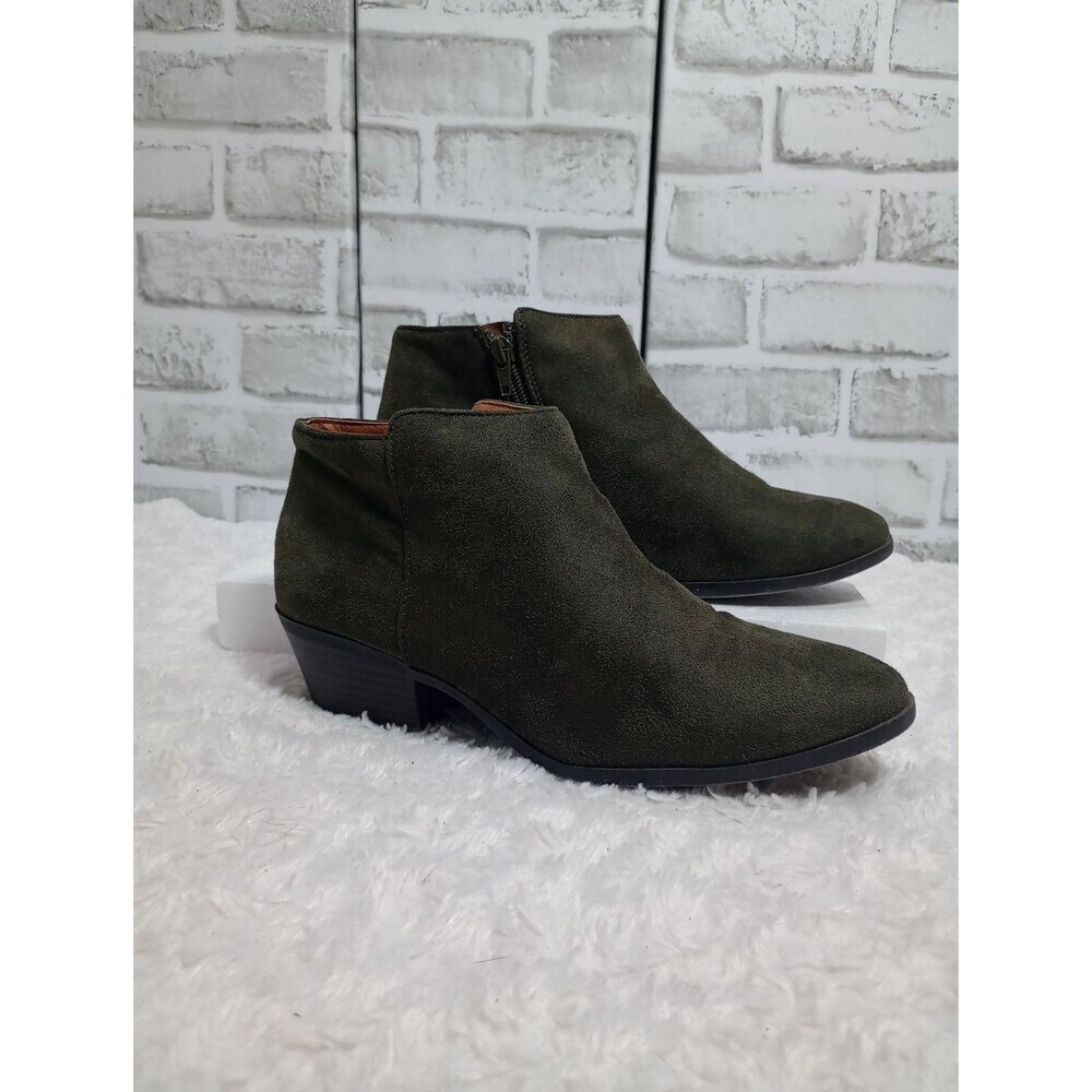 Soda Women's Faux Suede Ankle Boots Shoes Green Olive Size 7.5-8 Zipper